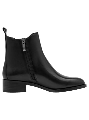 Tamaris Chelsea Boot in BLACK