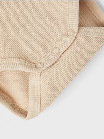 name it Unisex Baby Set Body, Hose und Mütze in Weiß