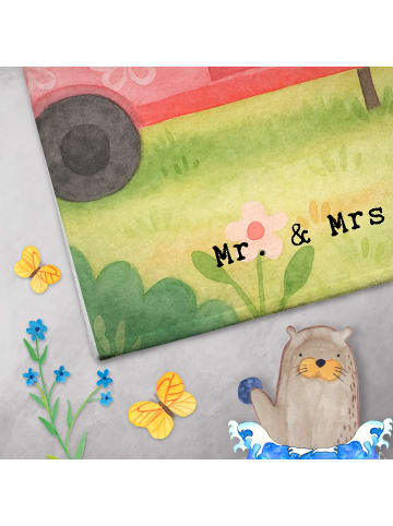 Mr. & Mrs. Panda Gästehandtuch Bär Camper Design mit Spruch in Weiß