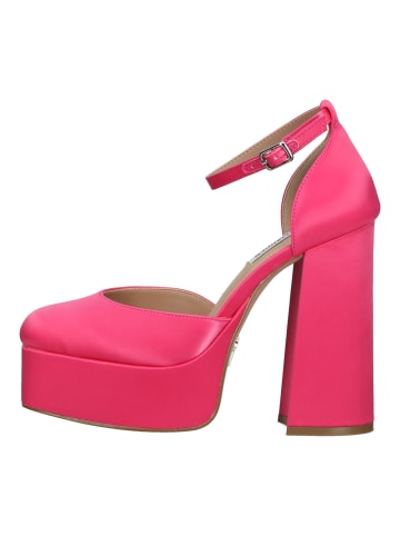 Steve Madden Pumps in Pink