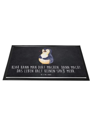 Mr. & Mrs. Panda Fußmatte Pinguin Diät mit Spruch in Kreidetafel