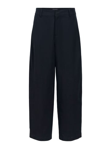 Object Hose in Black