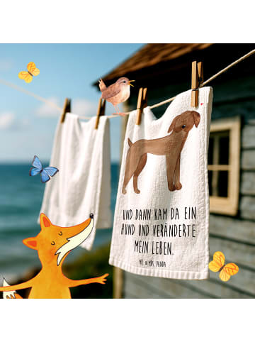 Mr. & Mrs. Panda Gästehandtuch Hund Dogge mit Spruch in Weiß