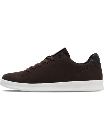 Hummel Sneaker "Court Line Wt" in Braun