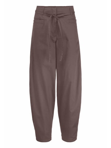 Hessnatur Hessnatur Gewebe Hose Barrel Leg aus Bio-Baumwolle mit Elasthan in mocca
