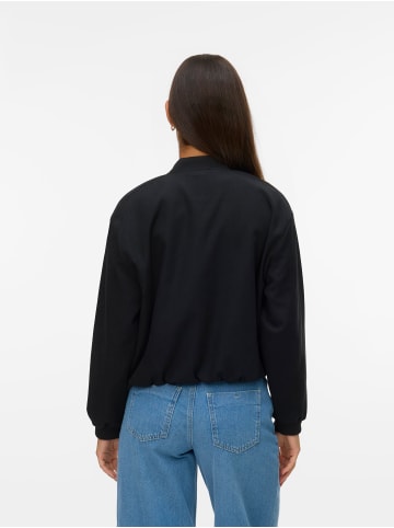 Vero Moda Mantel in Black