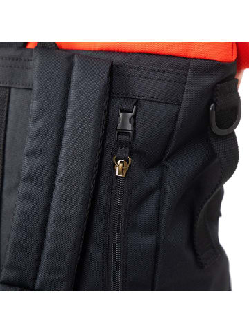 Doughnut Jetpack Daypack 48 cm Laptopfach in black x grapefruit