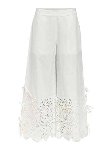 Object Hose in White