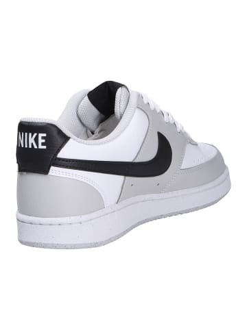 Nike Sneaker COURT VISION LO in grau