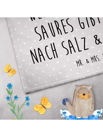 Mr. & Mrs. Panda Handtuch Axolotl Tequila mit Spruch in Grau Pastell
