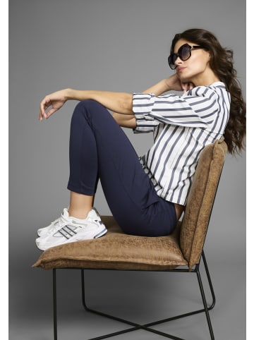 Laura Scott Sonnenbrille in schwarz