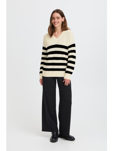 Oxmo V-Ausschnitt-Pullover OXKalane in Weiß