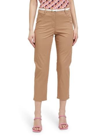 Betty Barclay Sommerhose mit Gürtel in Golden Camel