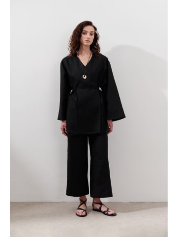 MANUKA Blouse in Schwarz
