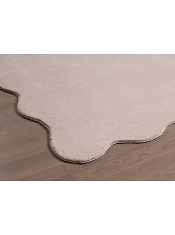 the carpet Teppich Relax Shape in Blush