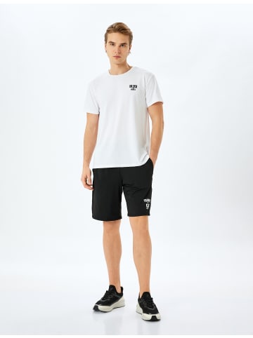 KOTON Shorts in Schwarz
