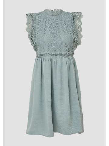QS Kleid in 7217_salbeigrün