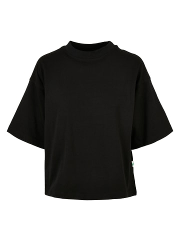 Urban Classics T-Shirts in black