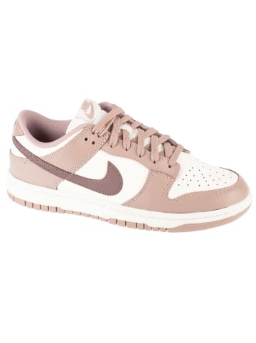 Nike Nike Dunk Low in Weiß