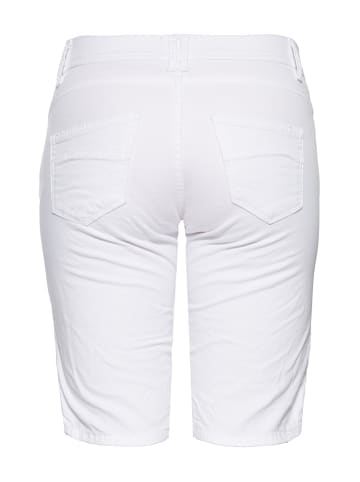 Way of Glory Way of Glory WAY OF GLORY Damen Jeans Bermuda mit asymmetrischer Knopfleiste in Weiß
