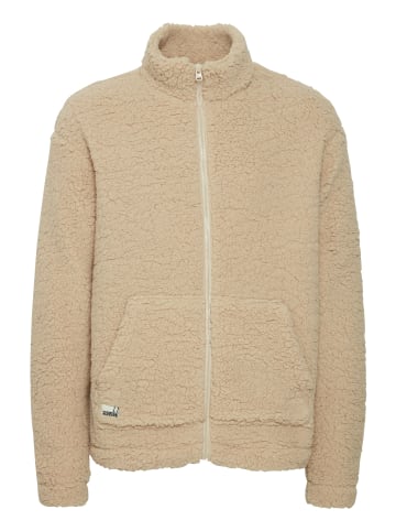 11 Project Fellimitatjacke PRDeen in Natur