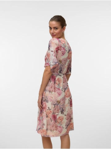 Vero Moda Kleid in Birch