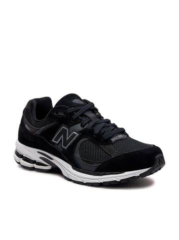 New Balance Sneaker M2002 in Schwarz