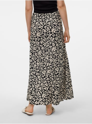 Vero Moda A-Linien Rock in Black 1