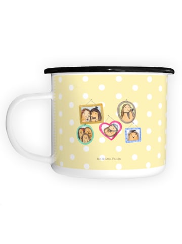 Mr. & Mrs. Panda XL Emaille Tasse Igel Familie ohne Spruch in Gelb Pastell