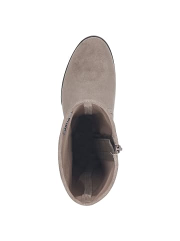 Jana Stiefel in PEPPER