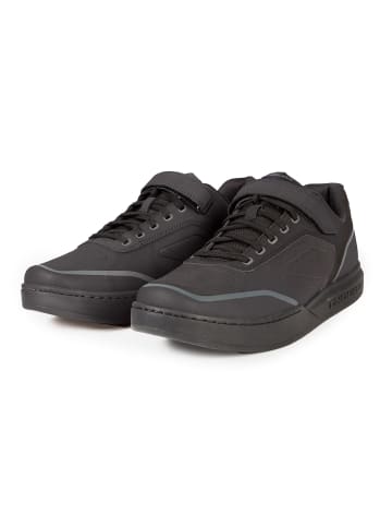 ENDURA Hummvee Clipless Schuh in SCHWARZ