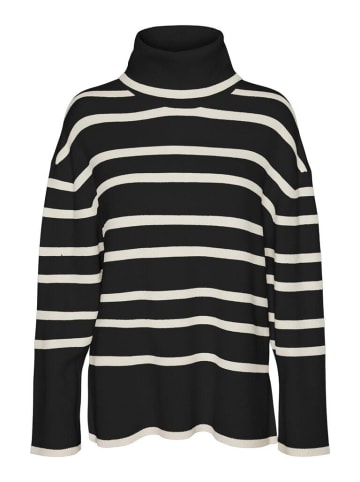 Vero Moda Pullover in Black