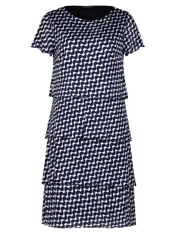 Betty Barclay Stufenkleid mit U-Boot-Ausschnitt in Dunkelblau/Weiß
