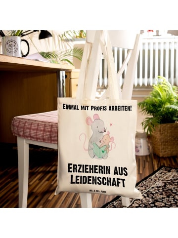 Mr. & Mrs. Panda Stoffbeutel Erzieherin Leidenschaft mit Spruch in Creme