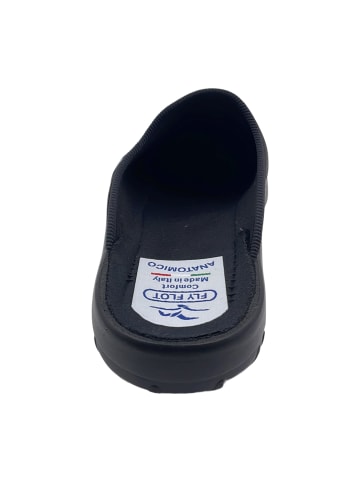 FLY FLOT Clogs in Braun