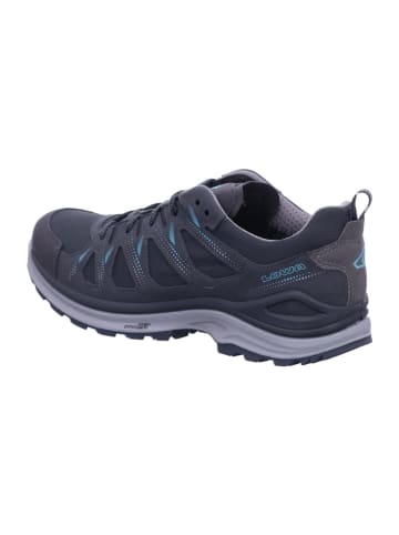 LOWA Wanderschuhe für Damen in grau