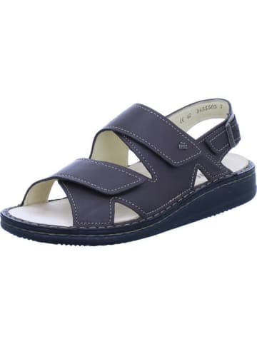 Finn Comfort Sandale in braun