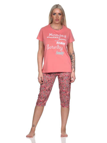 NORMANN Damen Capri Pyjama mit Allover-Muster und Frontprint in apricot