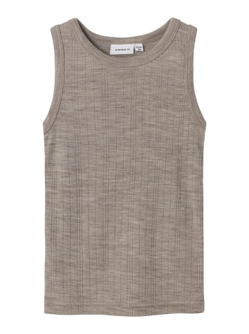 name it Tanktop in Satellite
