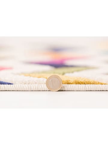 KADIMA DESIGN Farbintensiver Teppich mit geometrischem Präzisionsschnitt