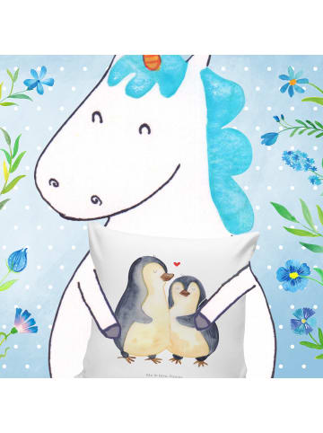 Mr. & Mrs. Panda Dekokissen Pinguin umarmen ohne Spruch in Weiß