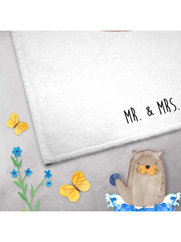 Mr. & Mrs. Panda Handtuch Bär Schulterblick ohne Spruch in Weiß