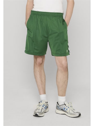 Hummel Shorts - Sport in green