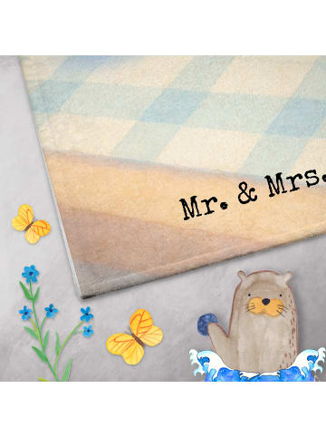 Mr. & Mrs. Panda Handtuch Milch Keks Design ohne Spruch in Weiß