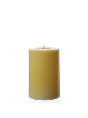 Deluxe Homeart LED Kerze Mia Echtwachs flackernd H: 15cm D: 10cm in gelb