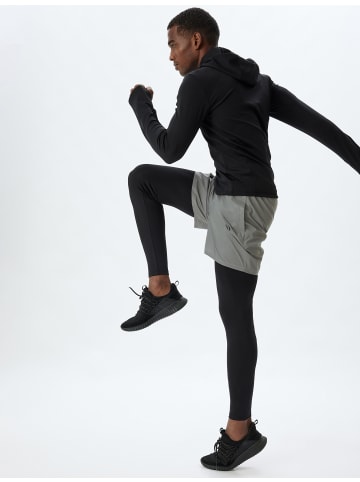 KOTON Shorts in Schwarz