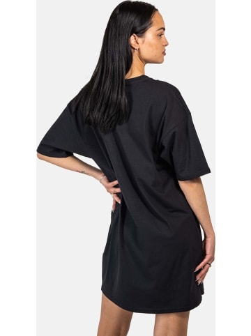 Reell Shirt "Women Yumi Dress" in Schwarz