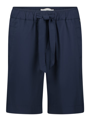 BETTY & CO Bermuda mit elastischem Bund in Dunkelblau