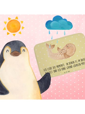 Mr. & Mrs. Panda Badematte Robbe Liegen mit Spruch in Gelb Pastell