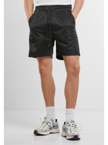 Urban Classics Urban Classics in black